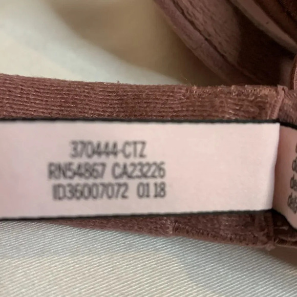 Victoria's Secret Body by Victoria Lined Demi Mauve Sparkle Bra 32D - Picture 16 of 16
